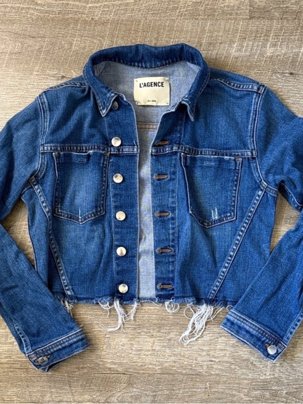 L'AGENCE Cropped Distressed Denim Jacket - Blue